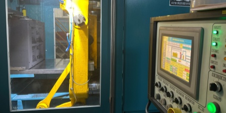 Molten iron surges at 1500°C – the roaring heart of modern foundries.
